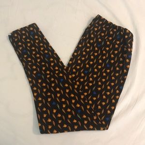 LulaRoe Legging TC